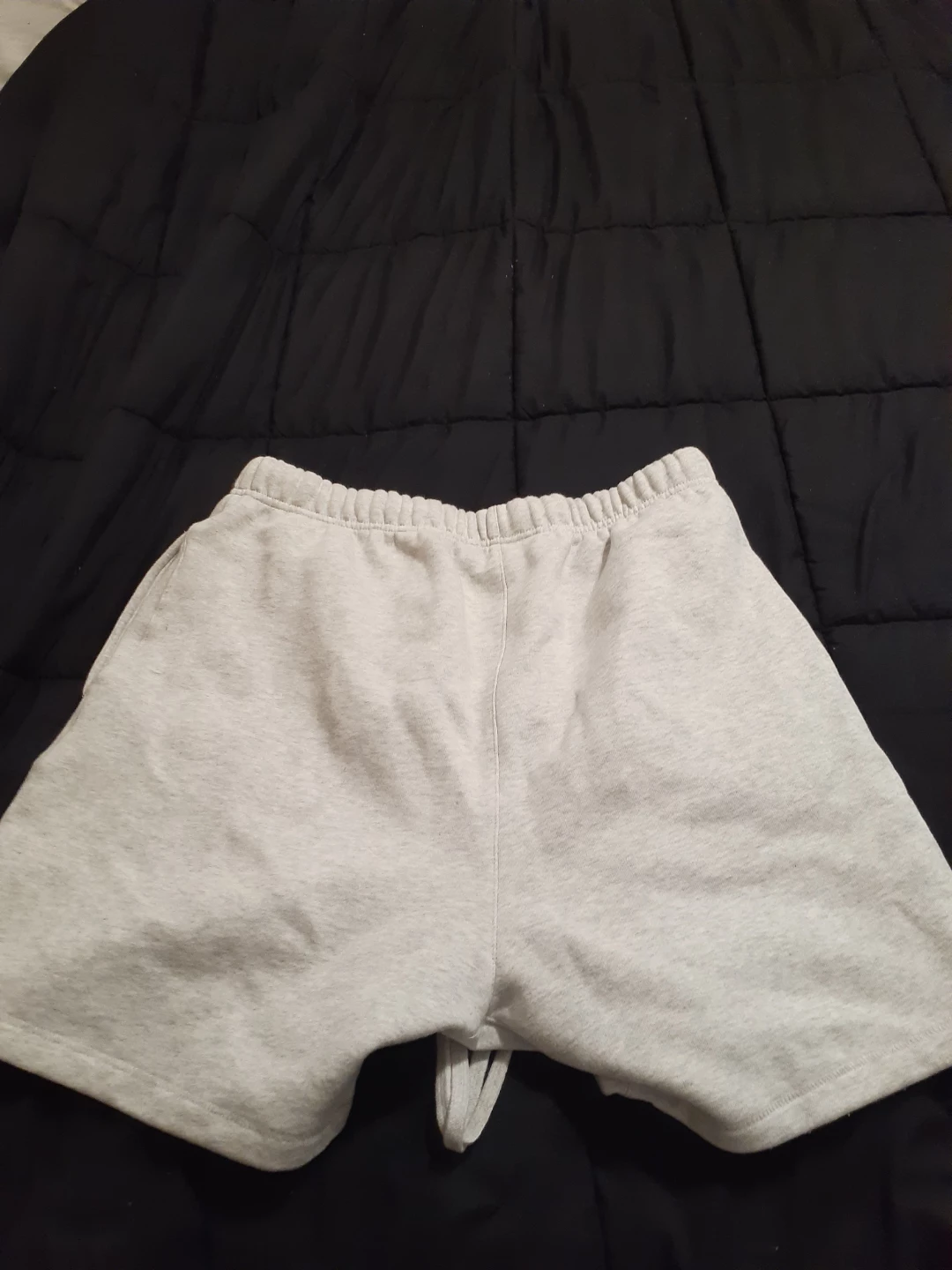 ESSENTIALS Fear of God Sweat Shorts - photo 2