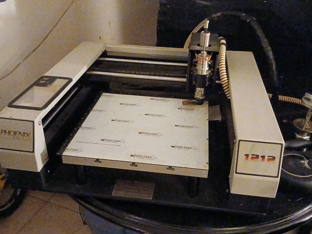 Vision Engraving Systems Phoenix 1212 Engraver