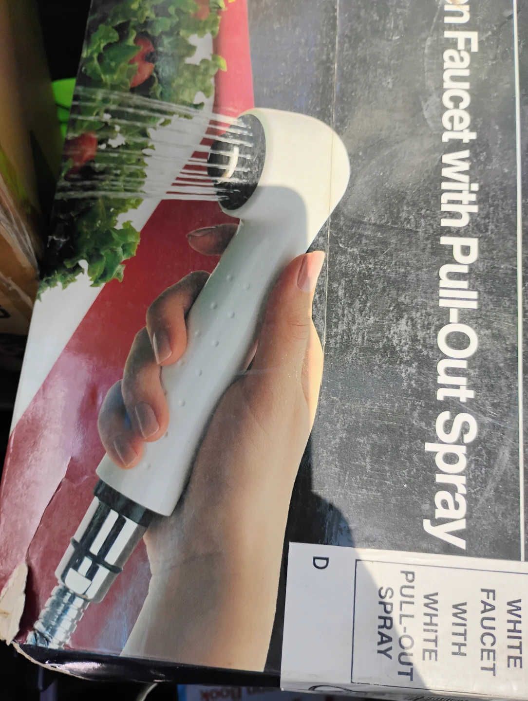 Pforever Pfaucet kitchen faucet with pull out spray white