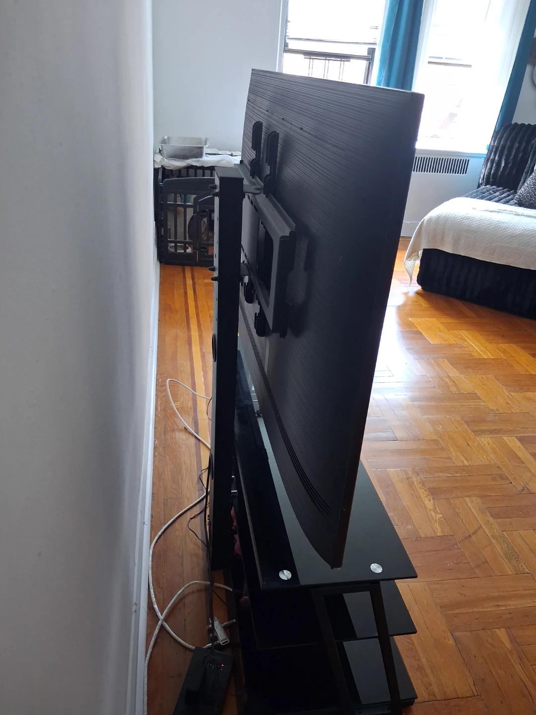 65" Samsung plasma /Black Glass TV Stand - photo 4