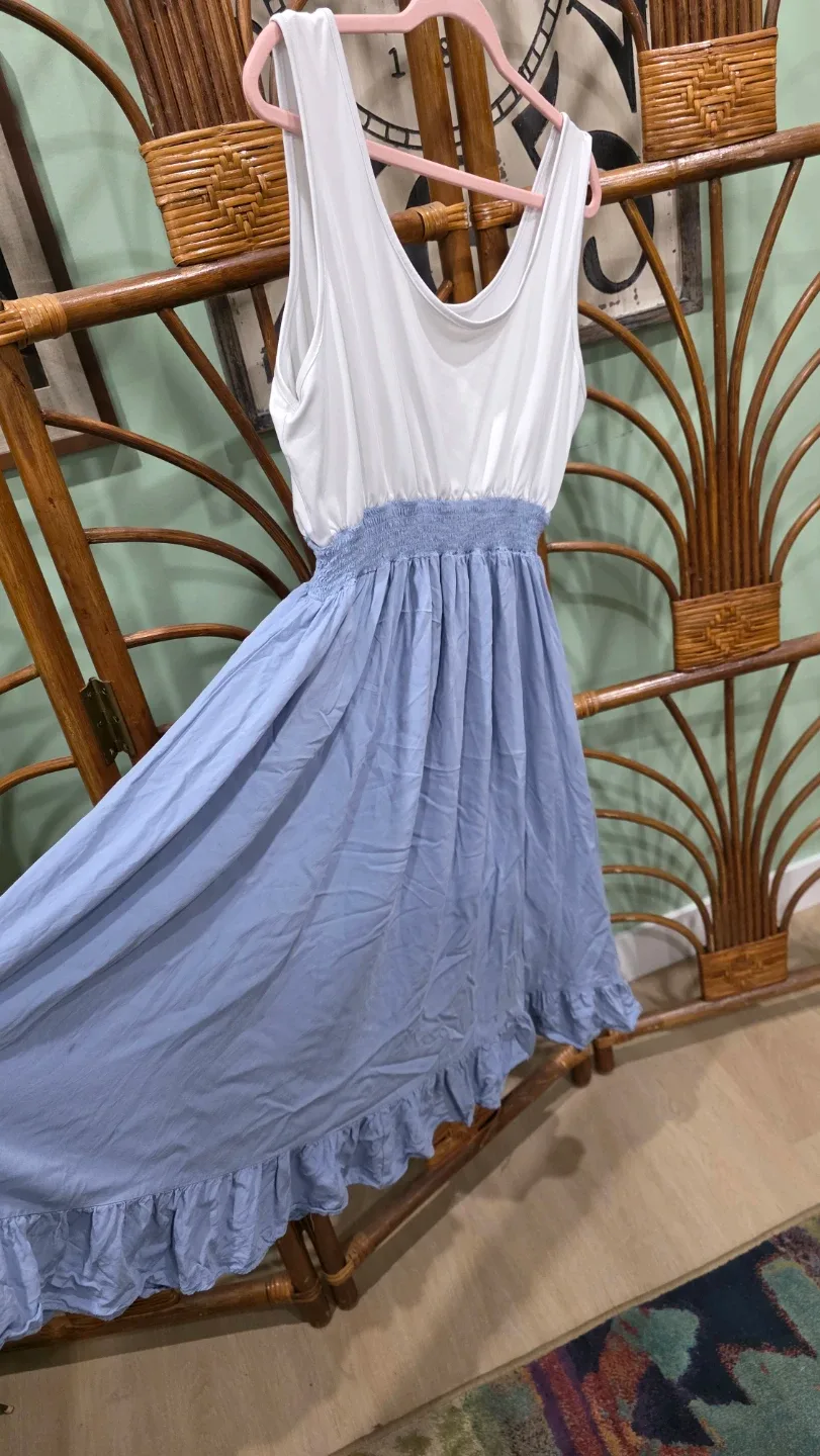 Women's Sleeveless Dress - photo 2