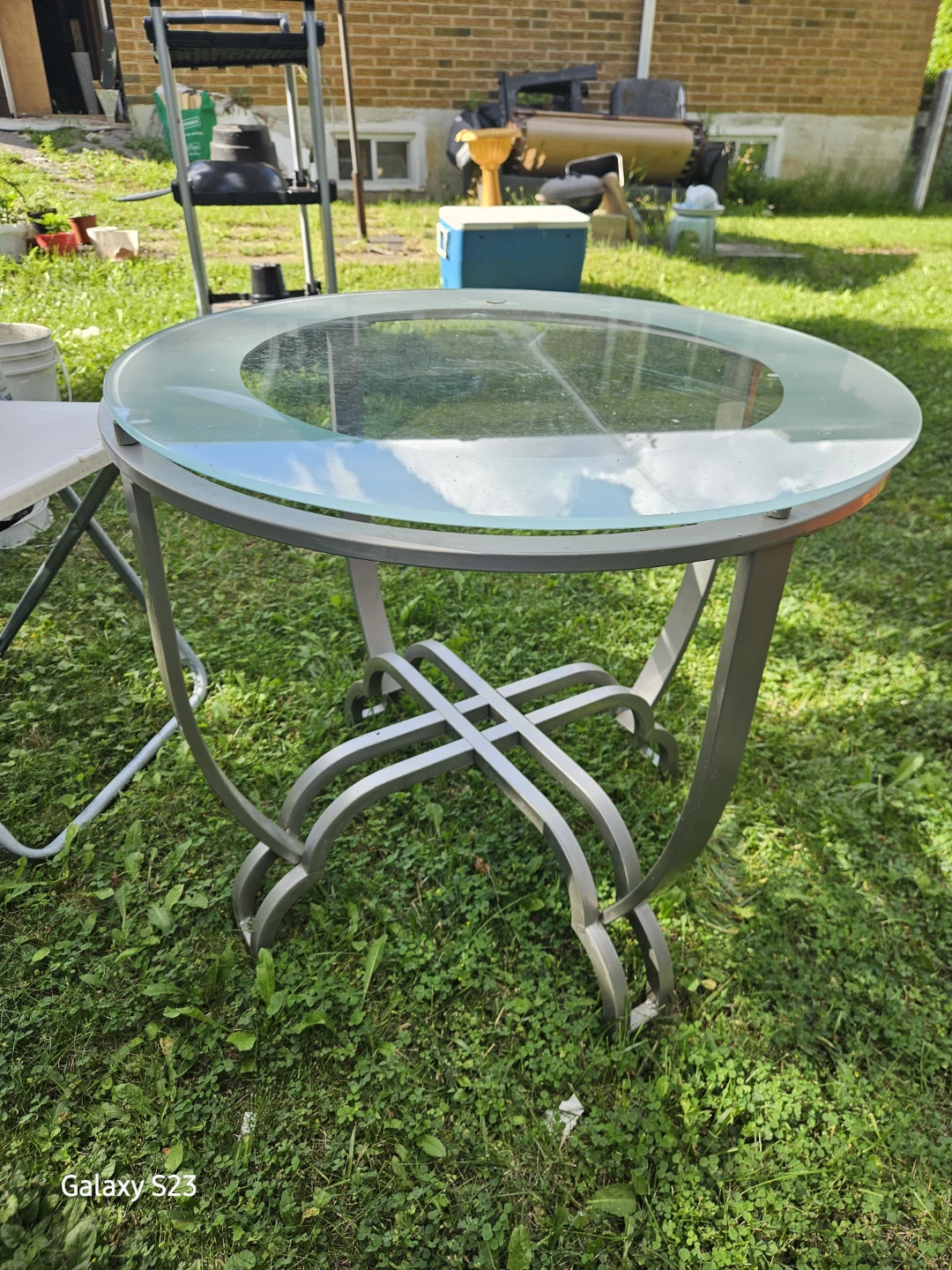 Round Glass Top Patio Side Table