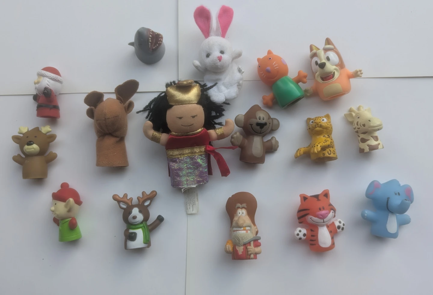 Assorted Finger Puppets - 16 Piece Set