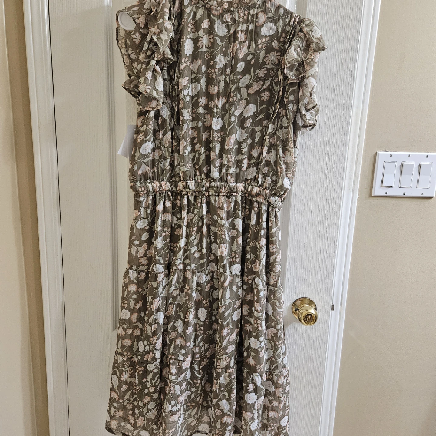 Brand new Limité Floral Tiered Midi Dress - photo 3