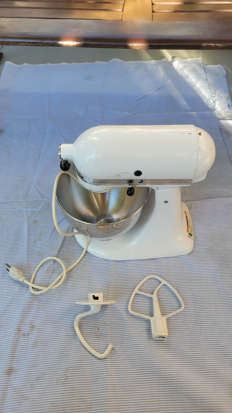 KitchenAid Ultra Power Stand Mixer - White - photo 2