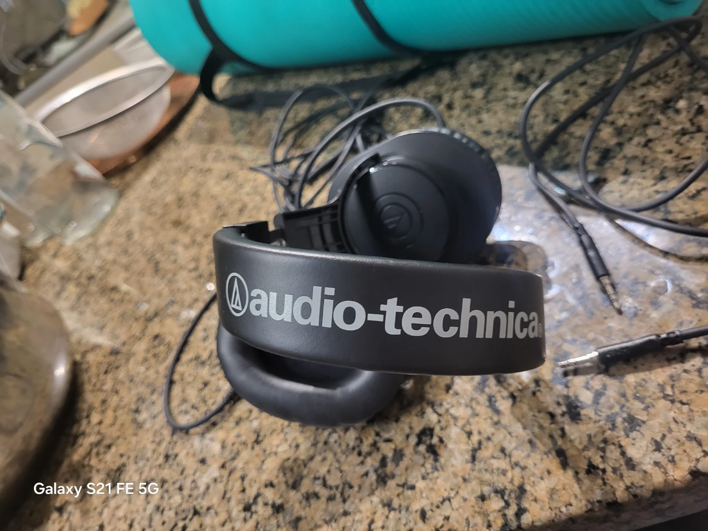 Audio-Technica Headphones - photo 3