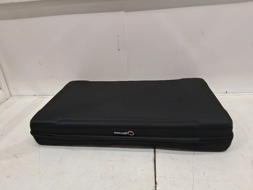 ODYUSA Large DJ Controller Carry Bag (33" x 17" x 8") –Prote - photo 2