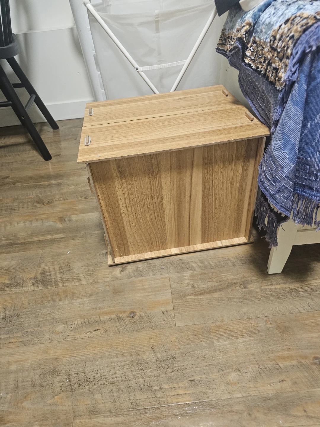 Wooden Pet House / End Table - photo 2