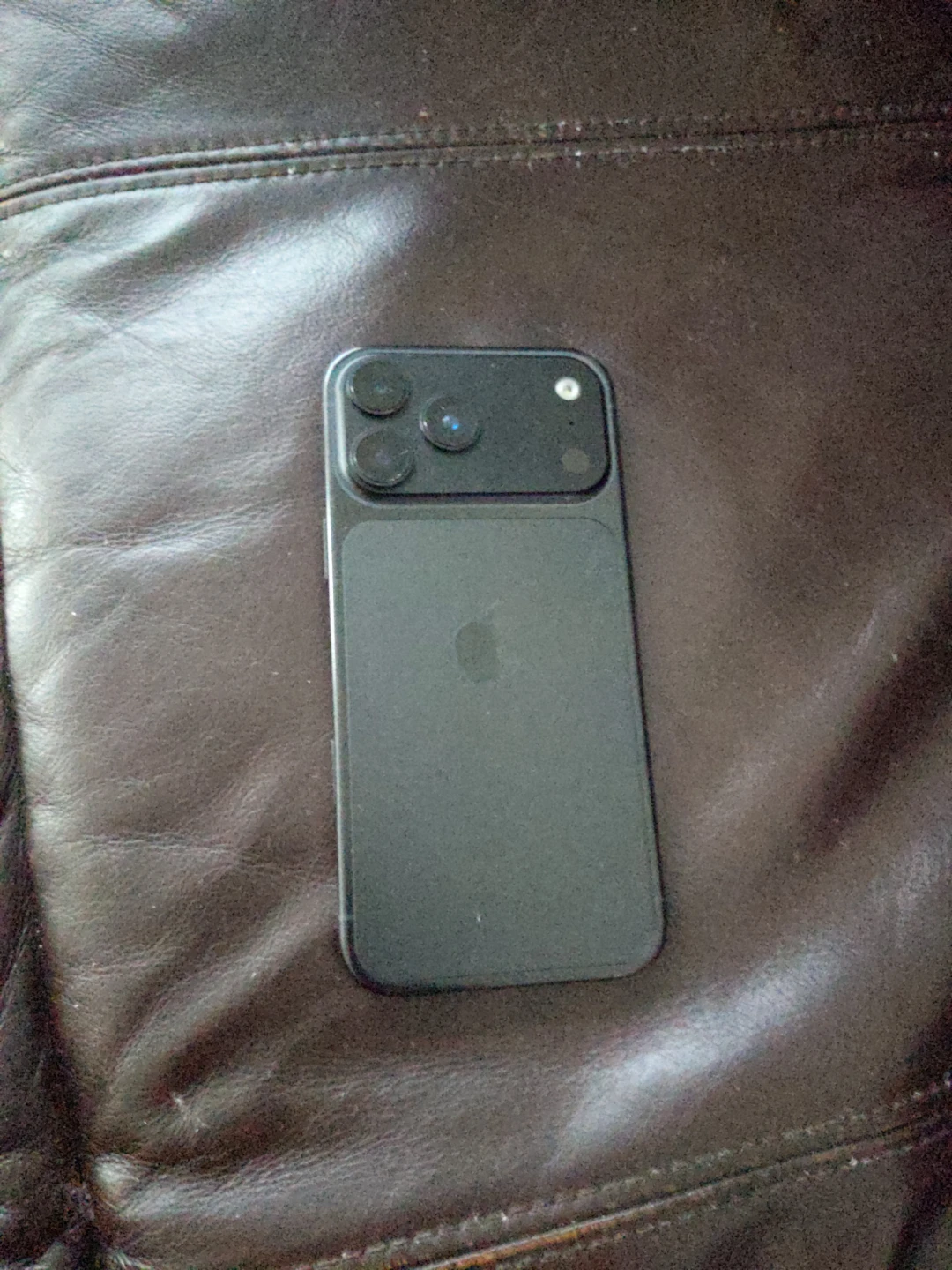 iPhone 17