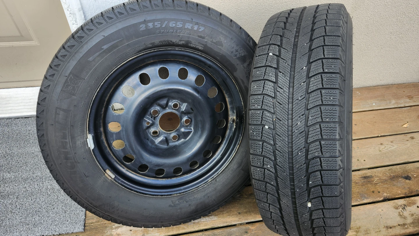 4 Michelin X Radial Winter Tires on Rims – P235/65R17