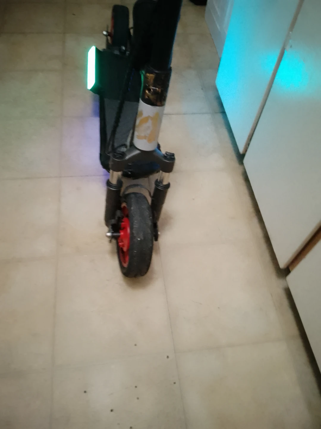 Electric Scooter with Headlight - photo 3