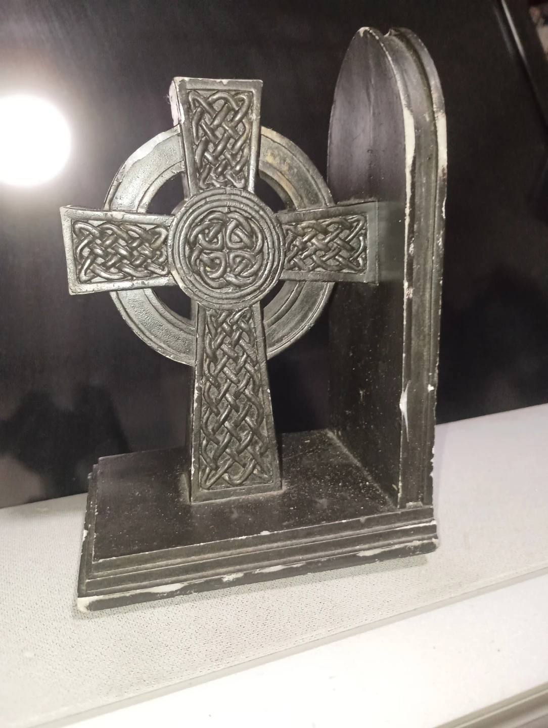 Black Celtic Cross Bookend