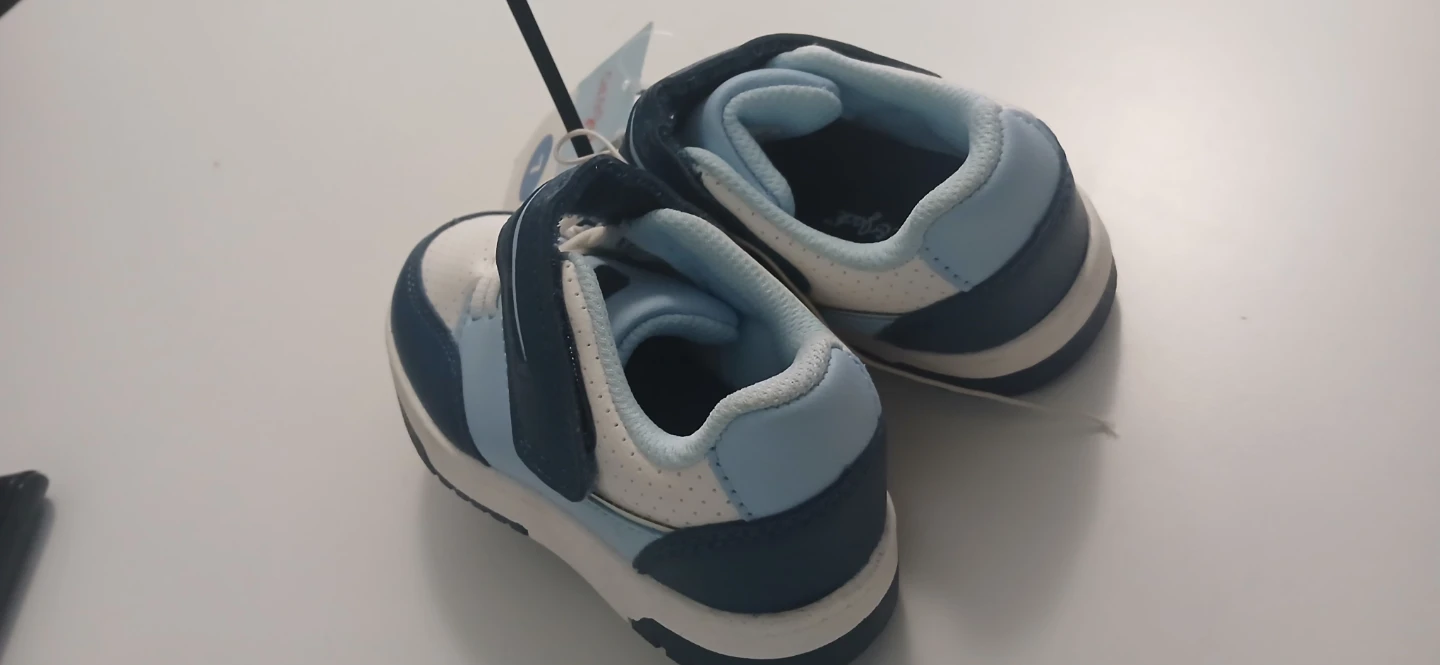 Cat & Jack Toddler Shoes Size 7 - photo 3