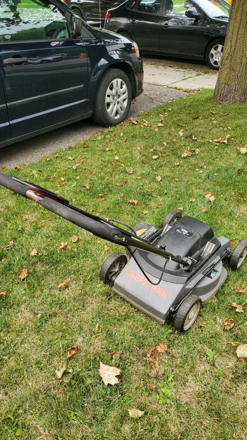 Craftsman Electric Lawn Mower - photo 3
