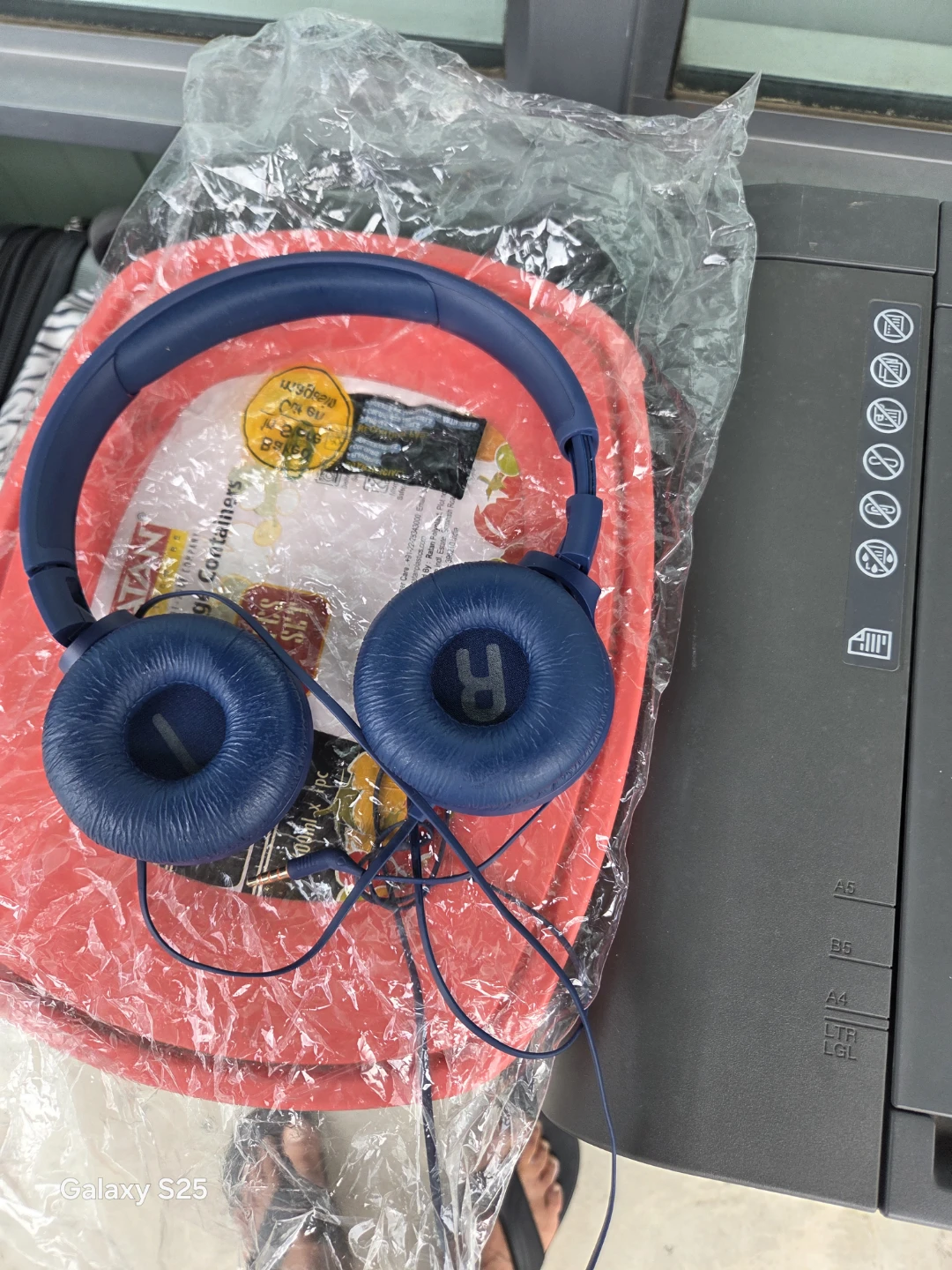 JBL Wired Headphones - photo 3