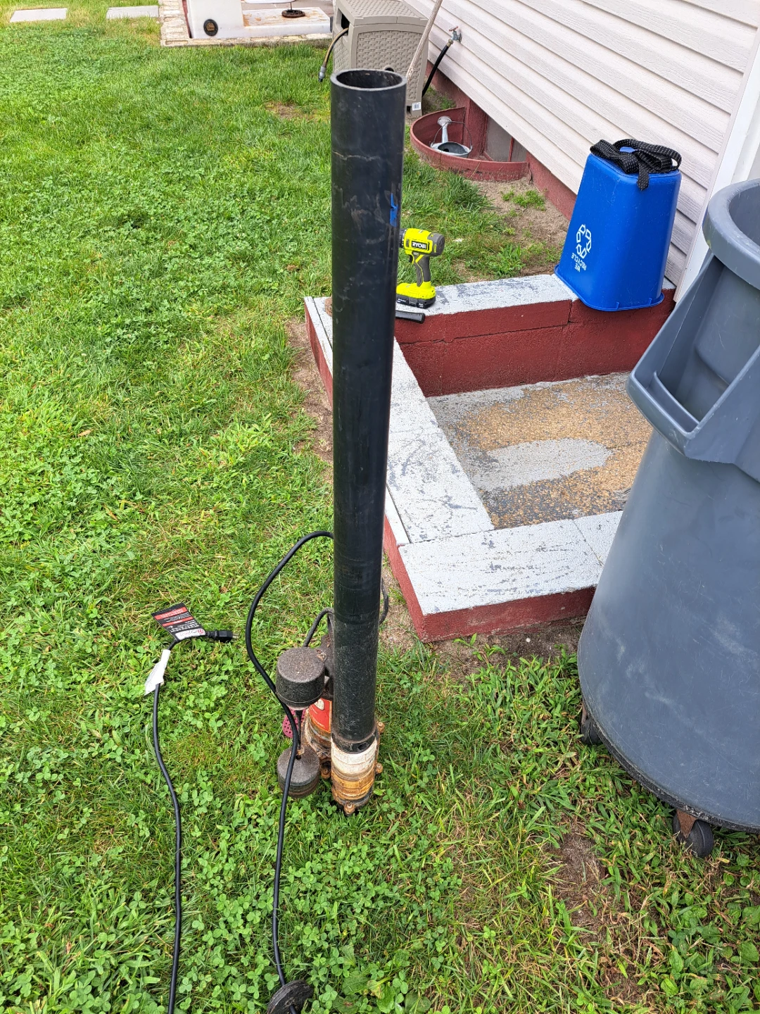 Submersible Sump Pump with Discharge Pipe - photo 3