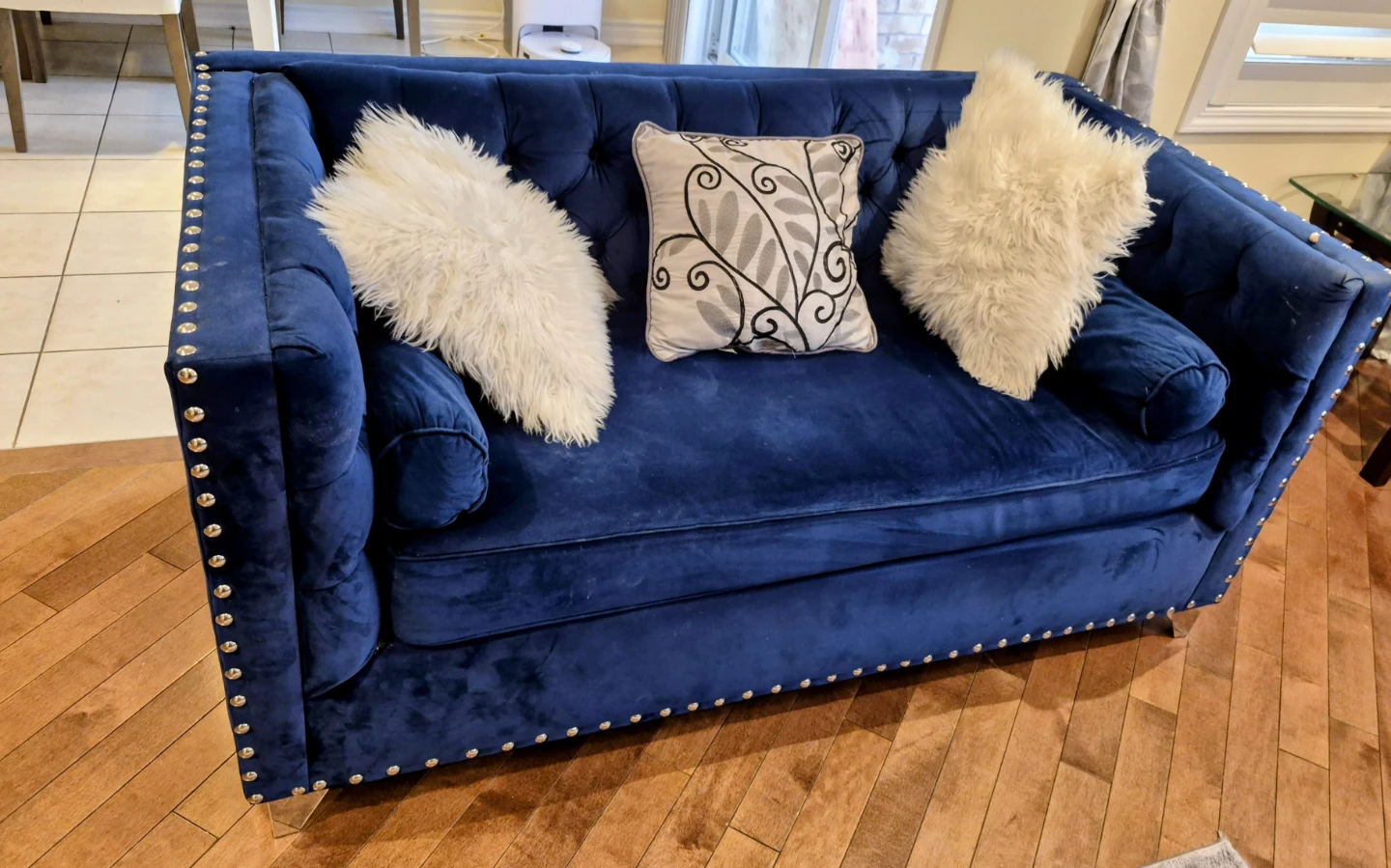 Blue Velvet Chesterfield Sofa - photo 3