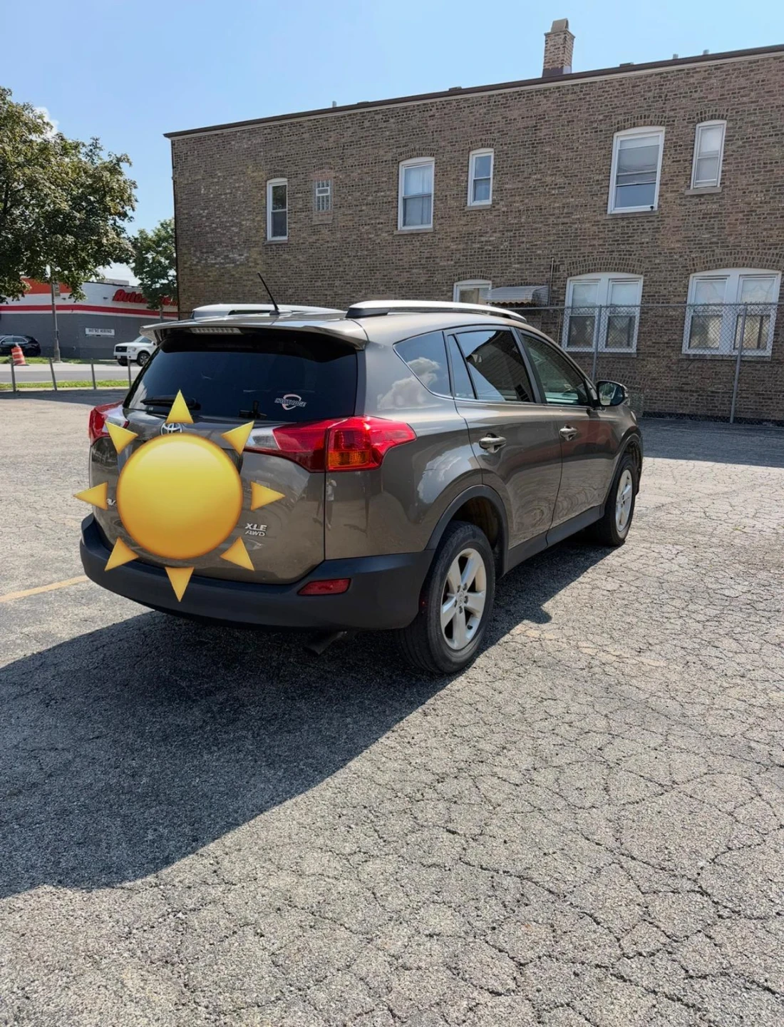 2014 Toyota RAV4 XLE - photo 2