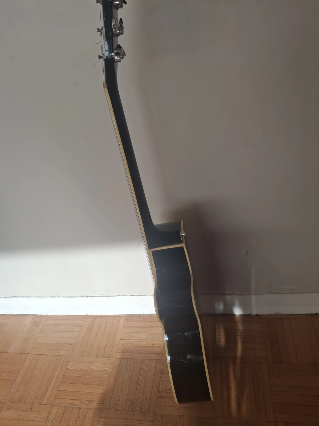 Ibanez Guitar - photo 2