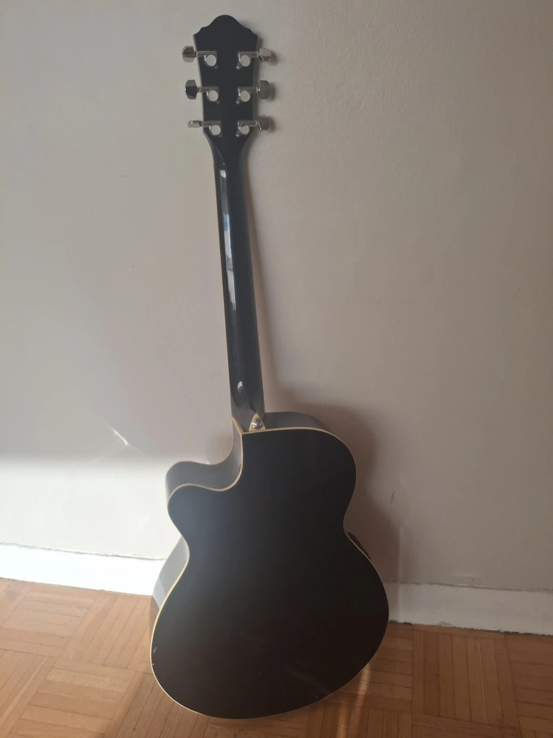 Ibanez Guitar - photo 3