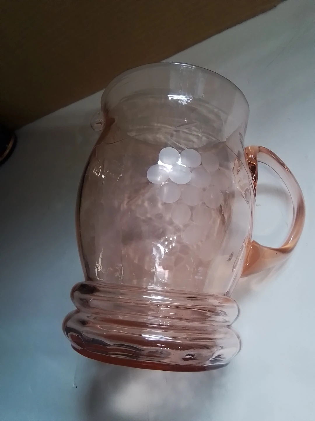 Large 1930s Pink Depression Glass Water Pitcher - photo 5