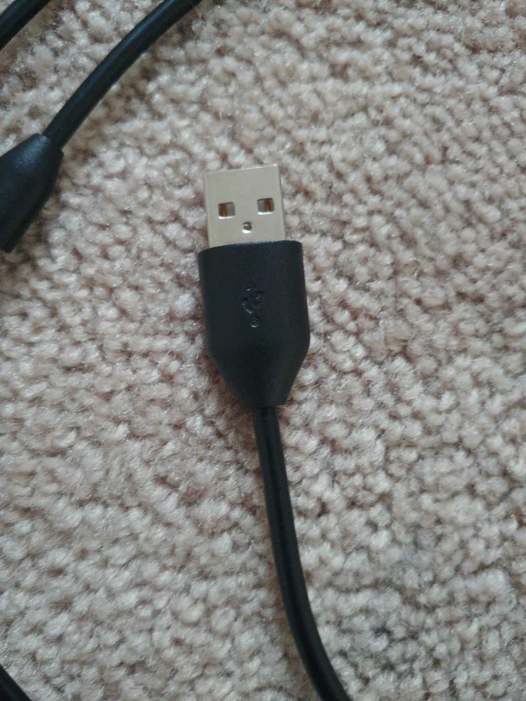 Black USB to Micro USB Cable - photo 5