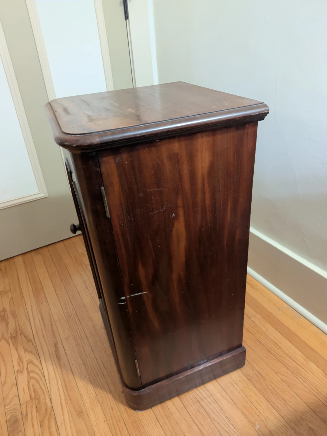 Vintage Wooden Side Table Cabinet - photo 4