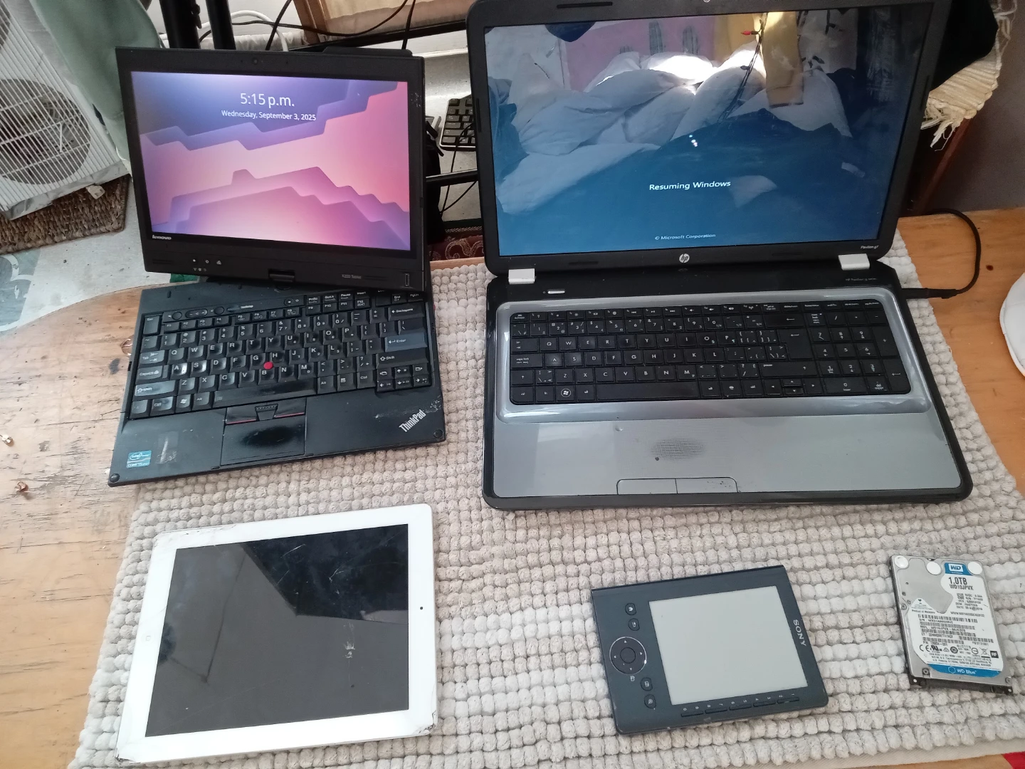 Tech Bundle: Lenovo ThinkPad Tablet, HP Laptop, iPad, eReader