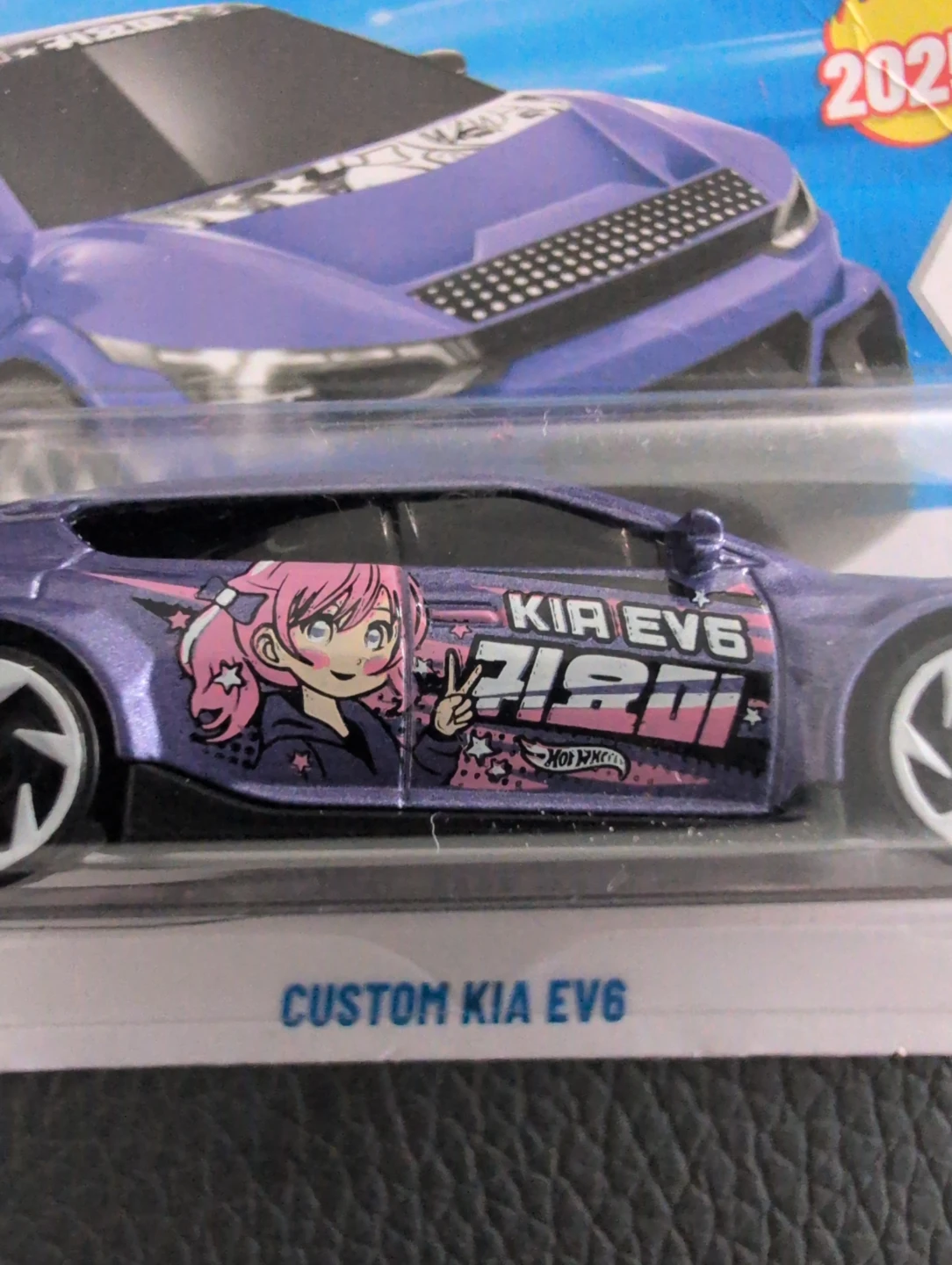 Hot Wheels Custom Kia EV6 - photo 4