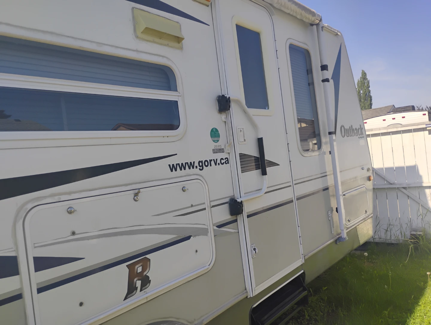2005 travel trailer Outback RS23 ft - photo 3