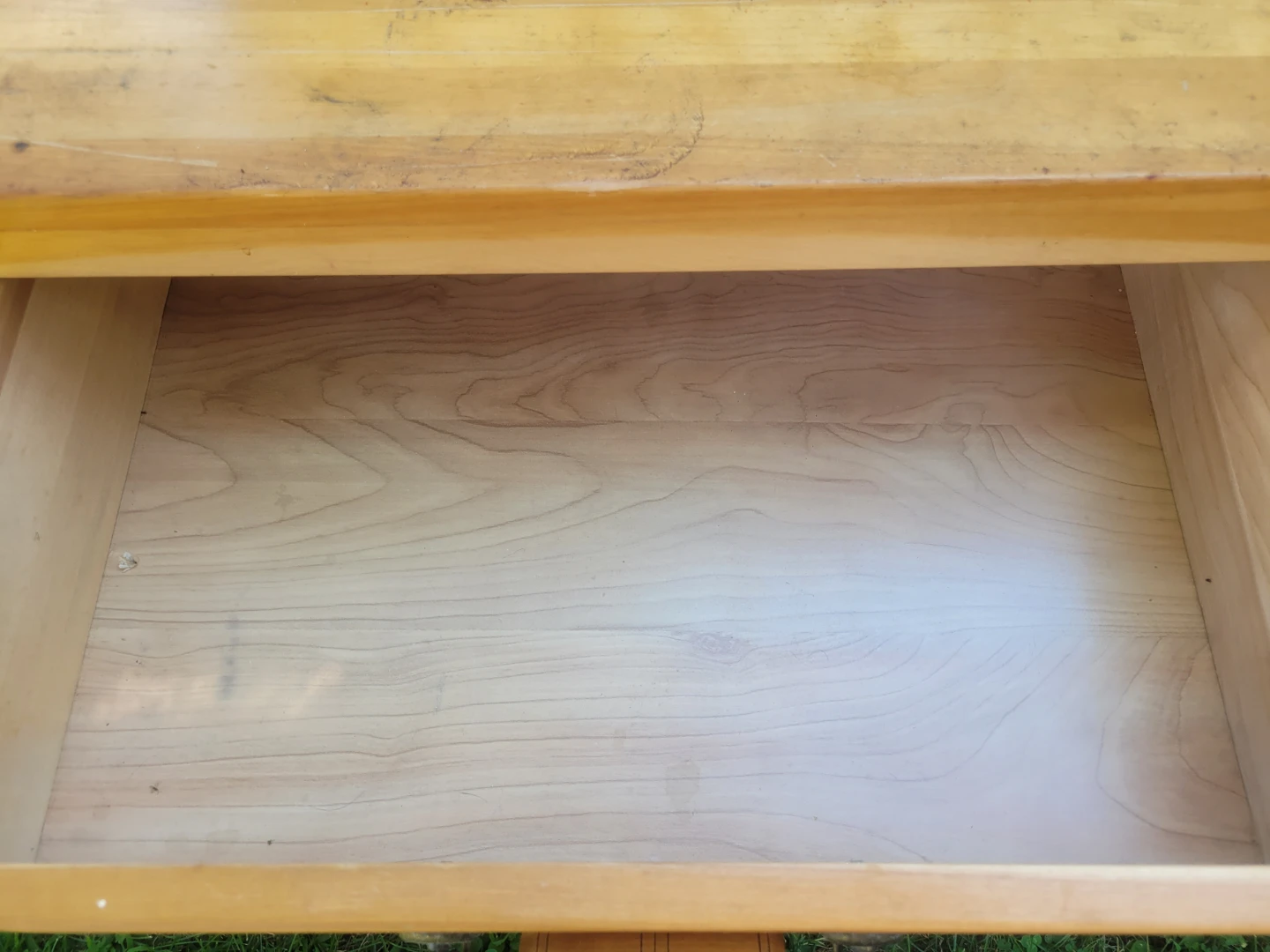 Free desk - photo 5