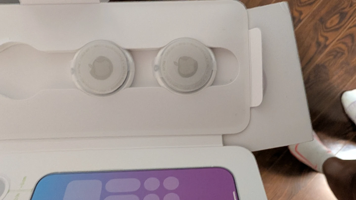 Apple AirTag 2 Pack - photo 2