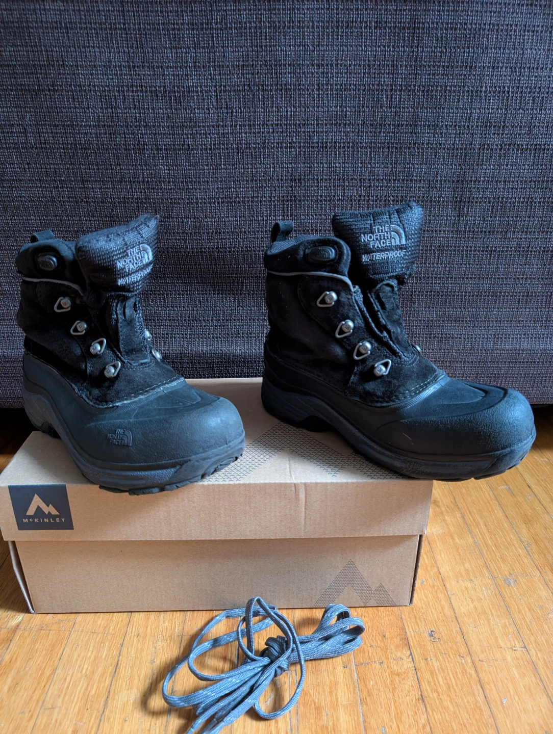 The North Face Waterproof Winter Boots - Boys (Size 3) - photo 3