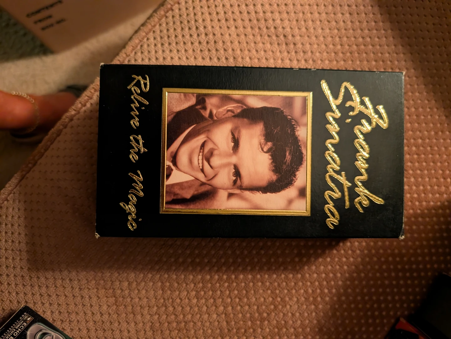 Frank Sinatra VHS Movie - photo 3