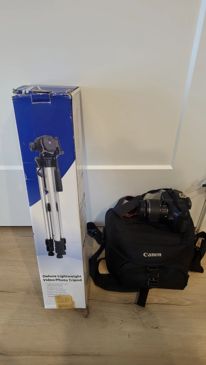 Canon EOS Rebel T6 Camera with Bag & Tripod - photo 4