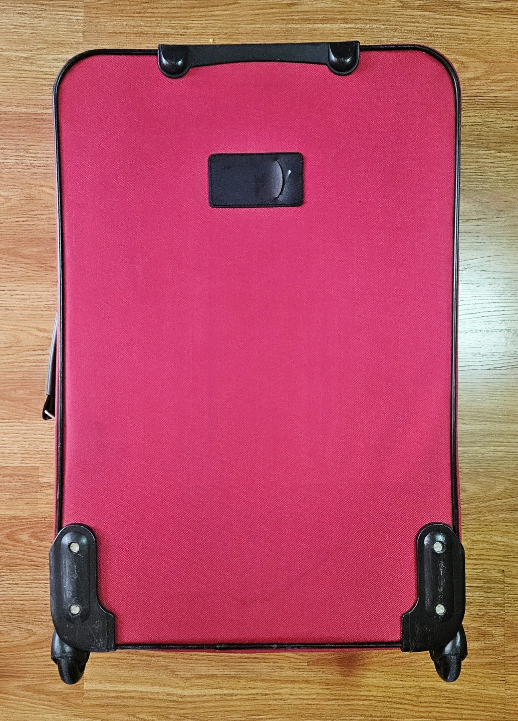 Red Hardside Spinner Suitcase ✨️ - photo 3