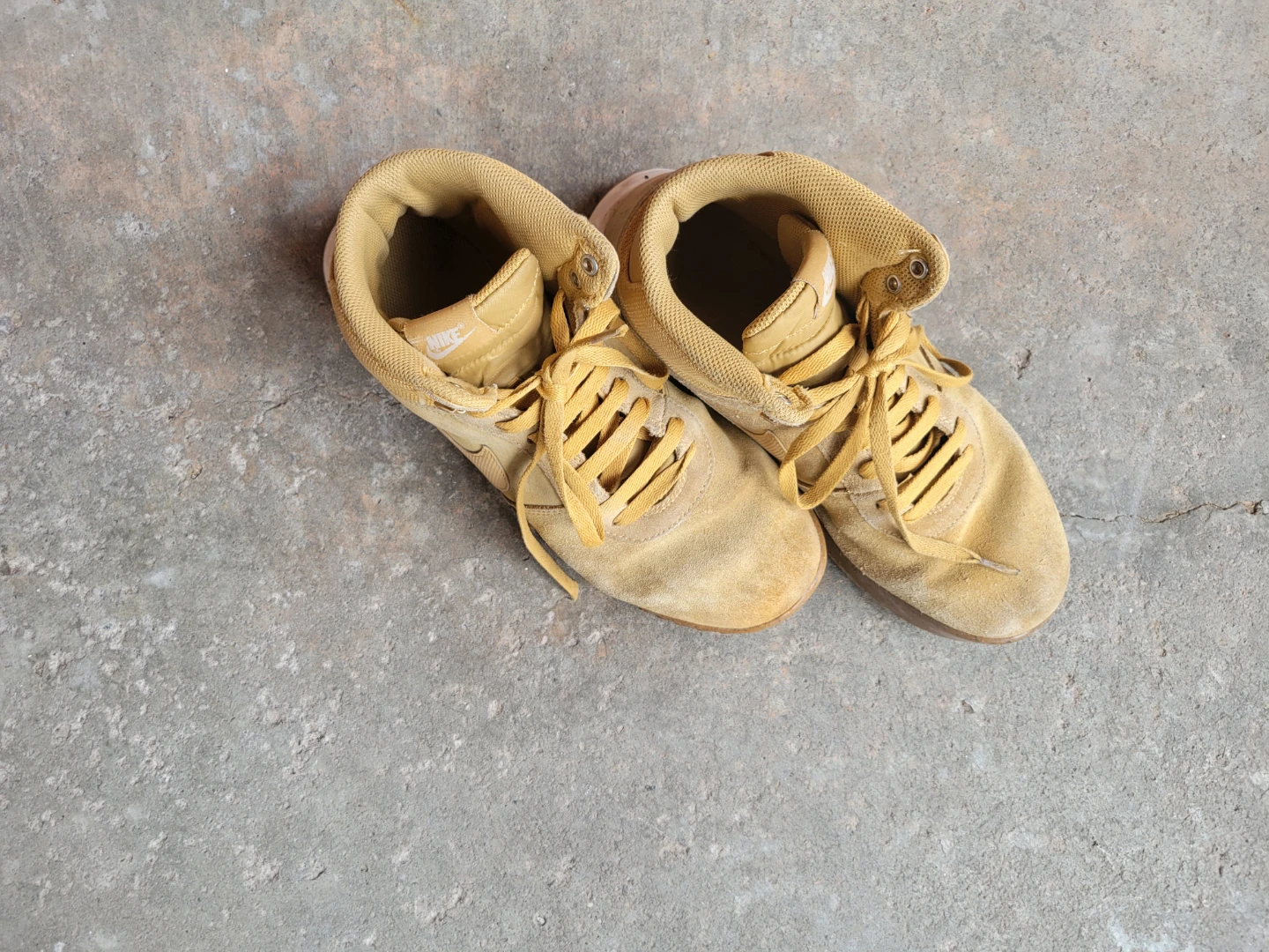 Nike High-Top Sneakers - photo 3
