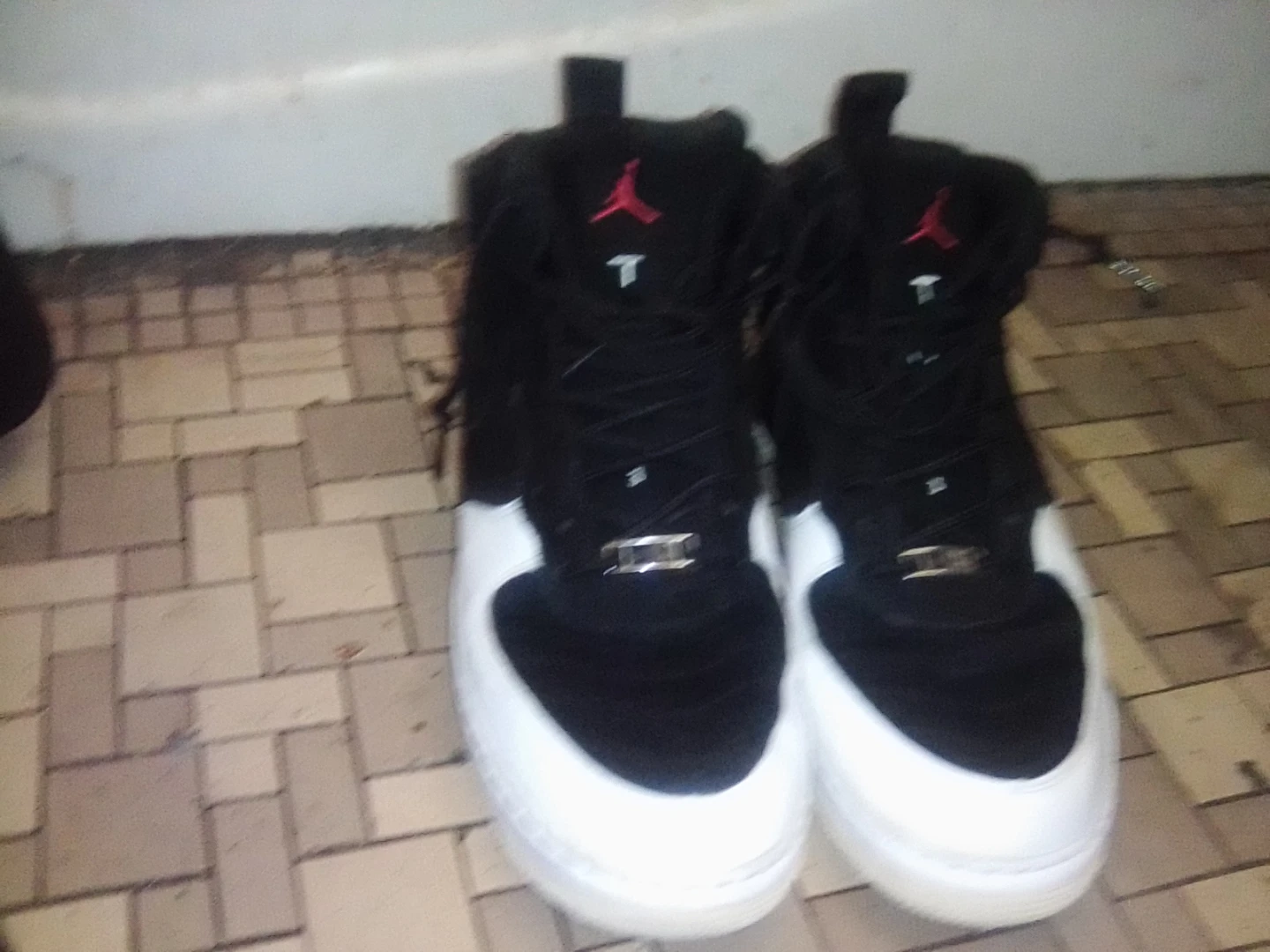 Jordan 1 High White Black
