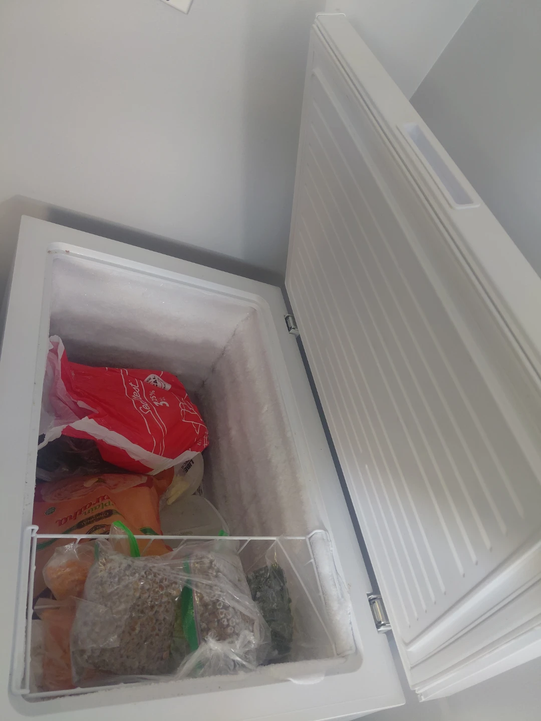 Arctic King Chest Freezer - photo 3