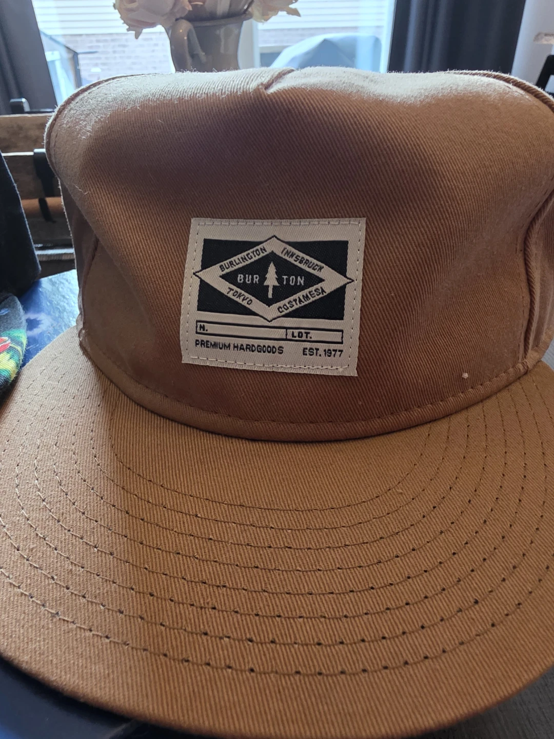 DC and Burton snapback hats set of 2 - photo 4