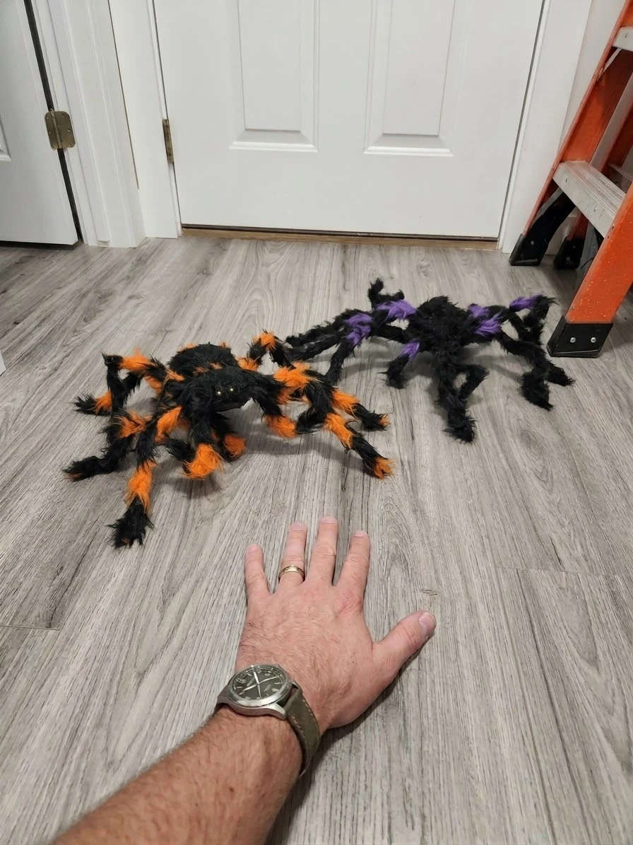 Plush Halloween Spiders (Set of 2) - photo 2