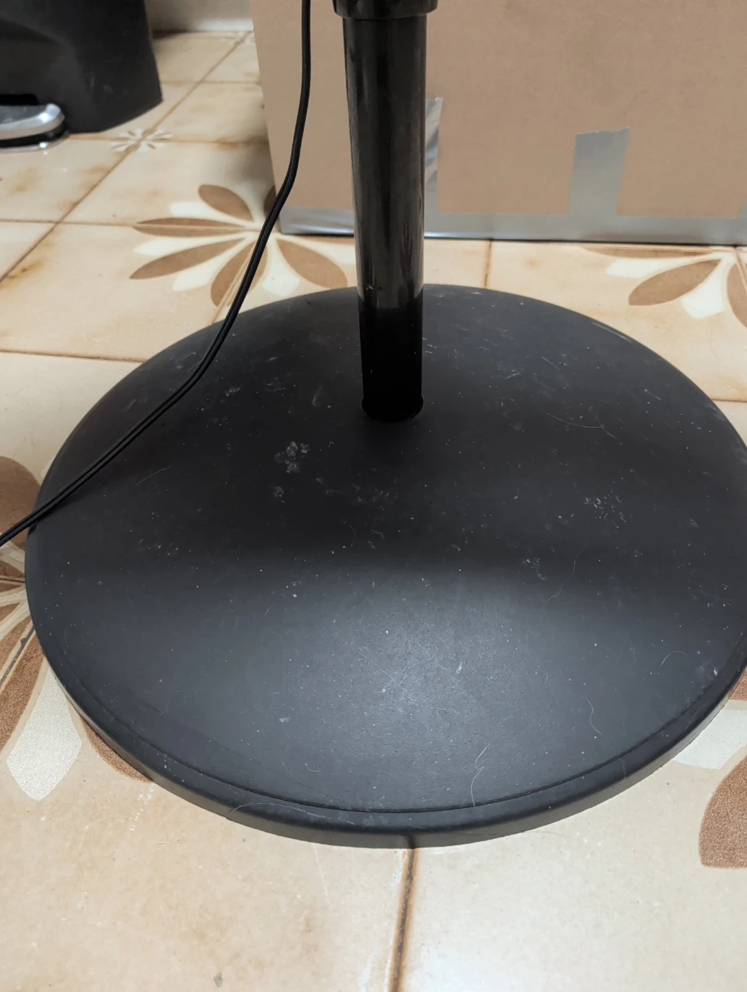 Lasko Pedestal Fan - photo 2