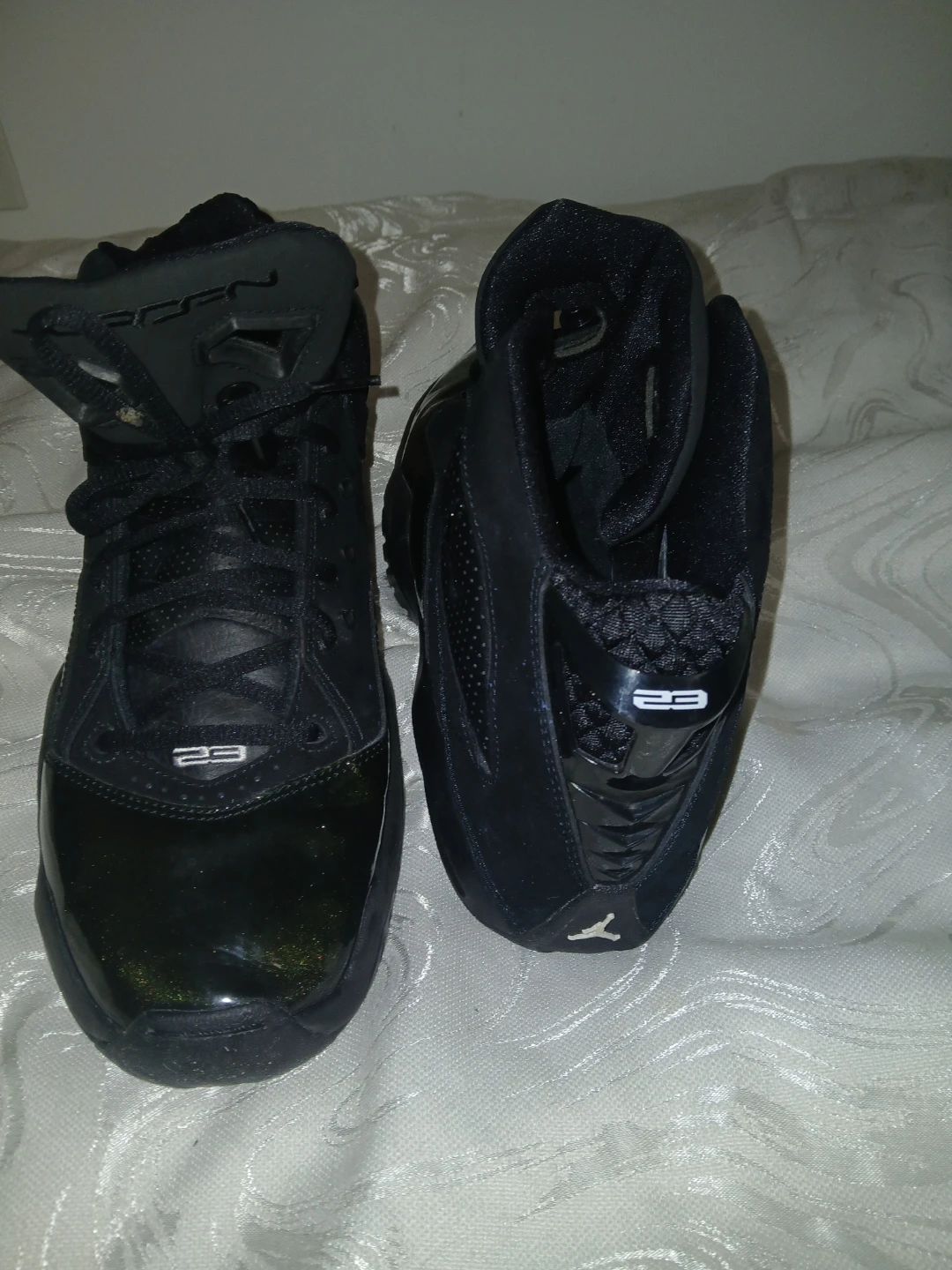 Jordans sise 10.5 all like new 70 each pair - photo 4
