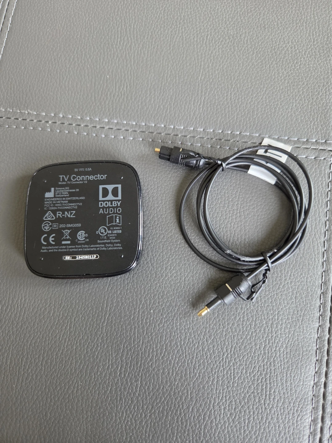 Hearing Aid TV Adaptor - photo 2