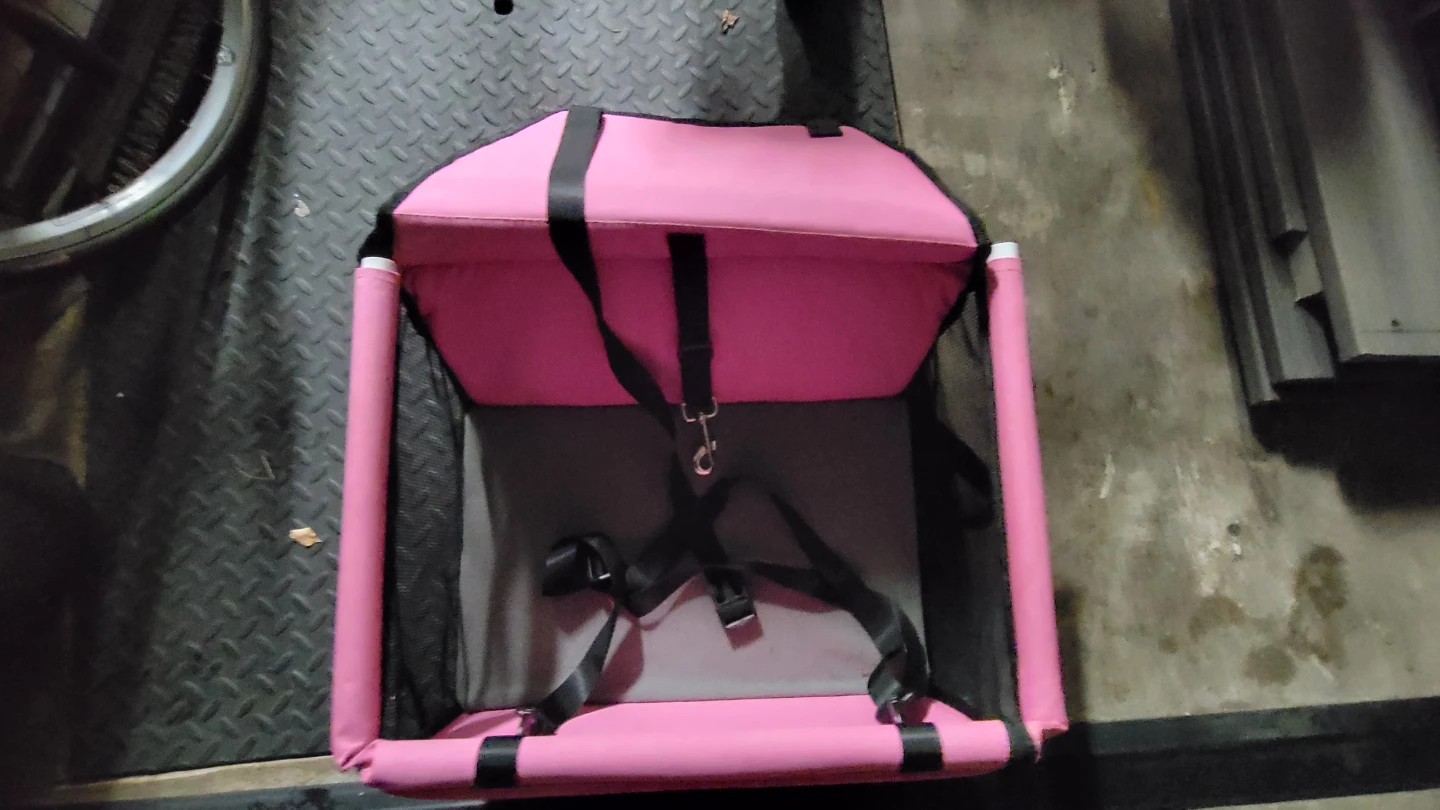 Pink Pet Carrier Basket - photo 3