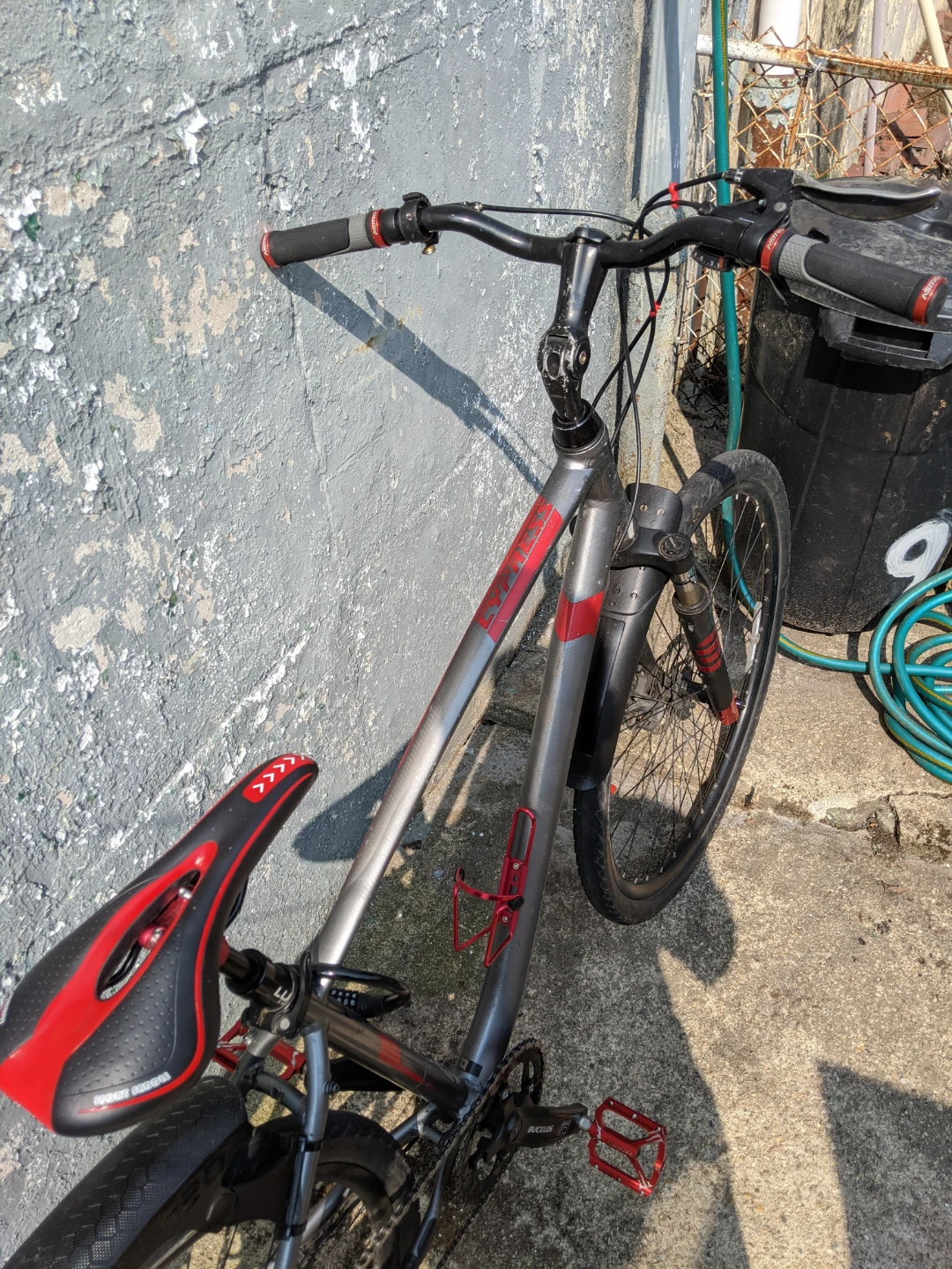 Giant Cypress XD Hybrid Bicycle Medium/Large - photo 2