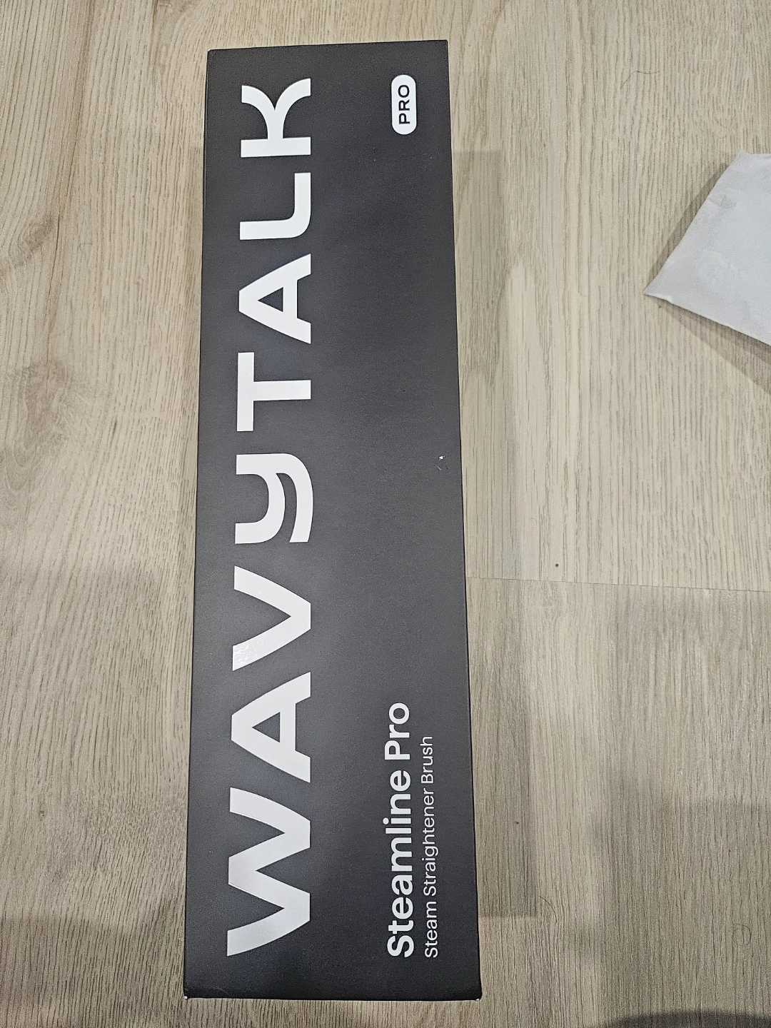 Brand new Wavytalk Hair Straightener Brush - Viral product - photo 2