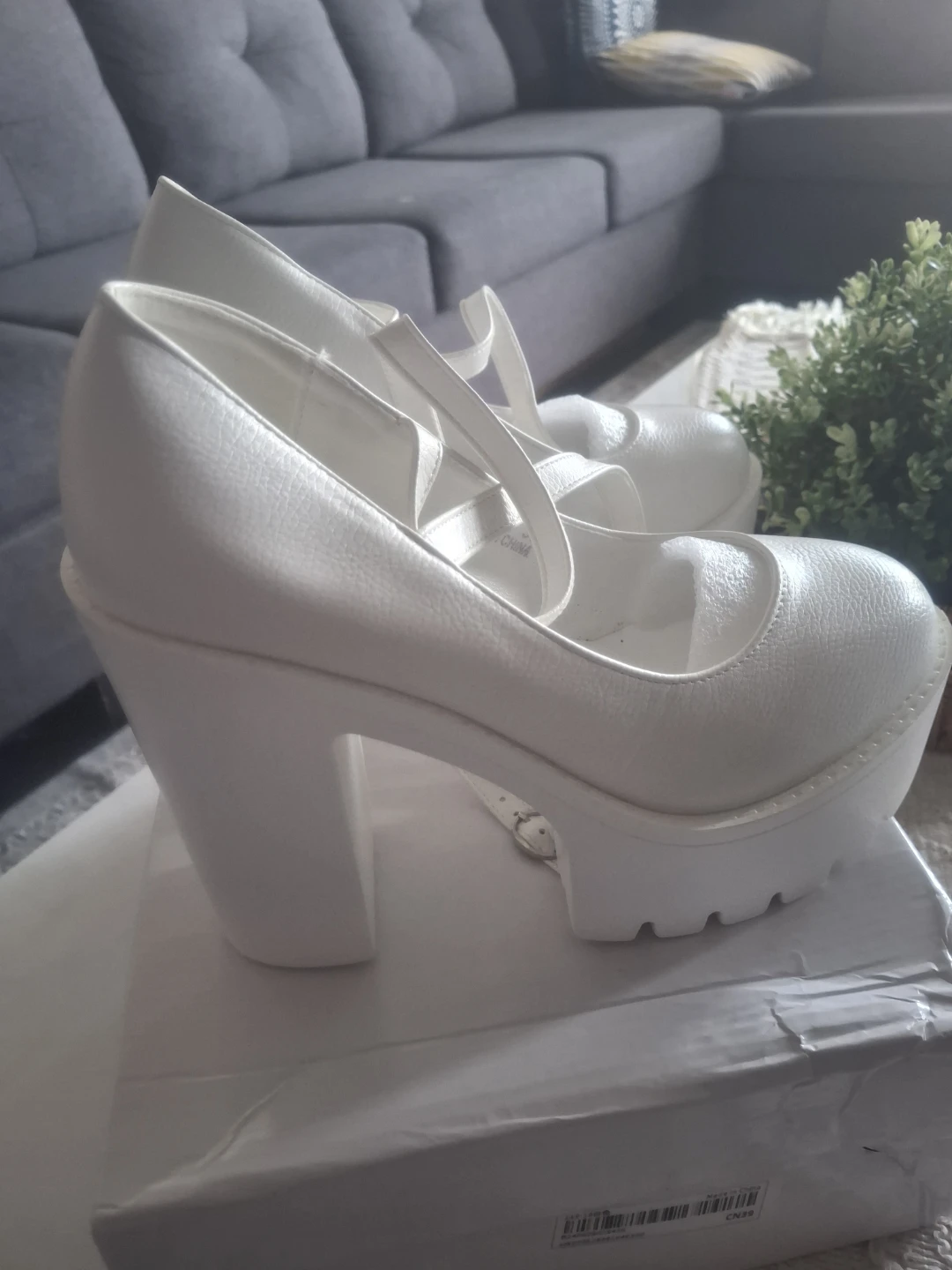 White Platform Mary Jane Heels - photo 2