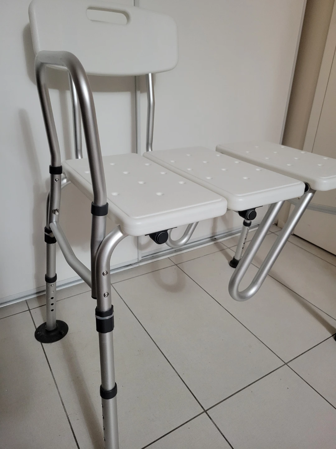 Drive Medical Splash Defense Tub Transfer Bench, Curtain Guard - photo 2