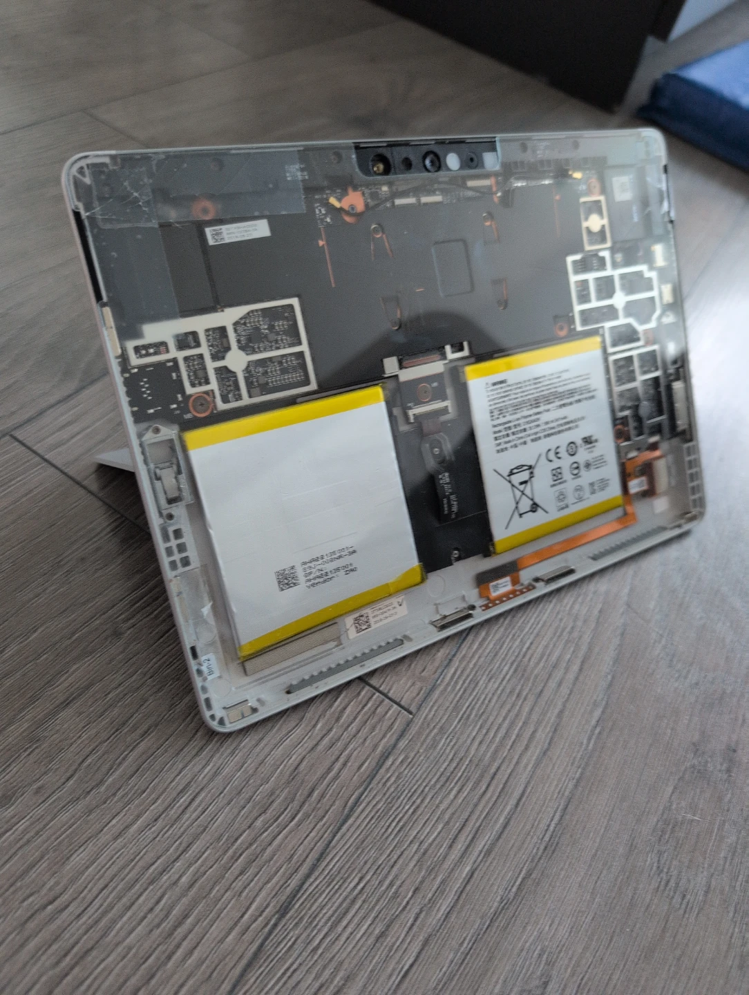 Microsoft Surface Go (working)
